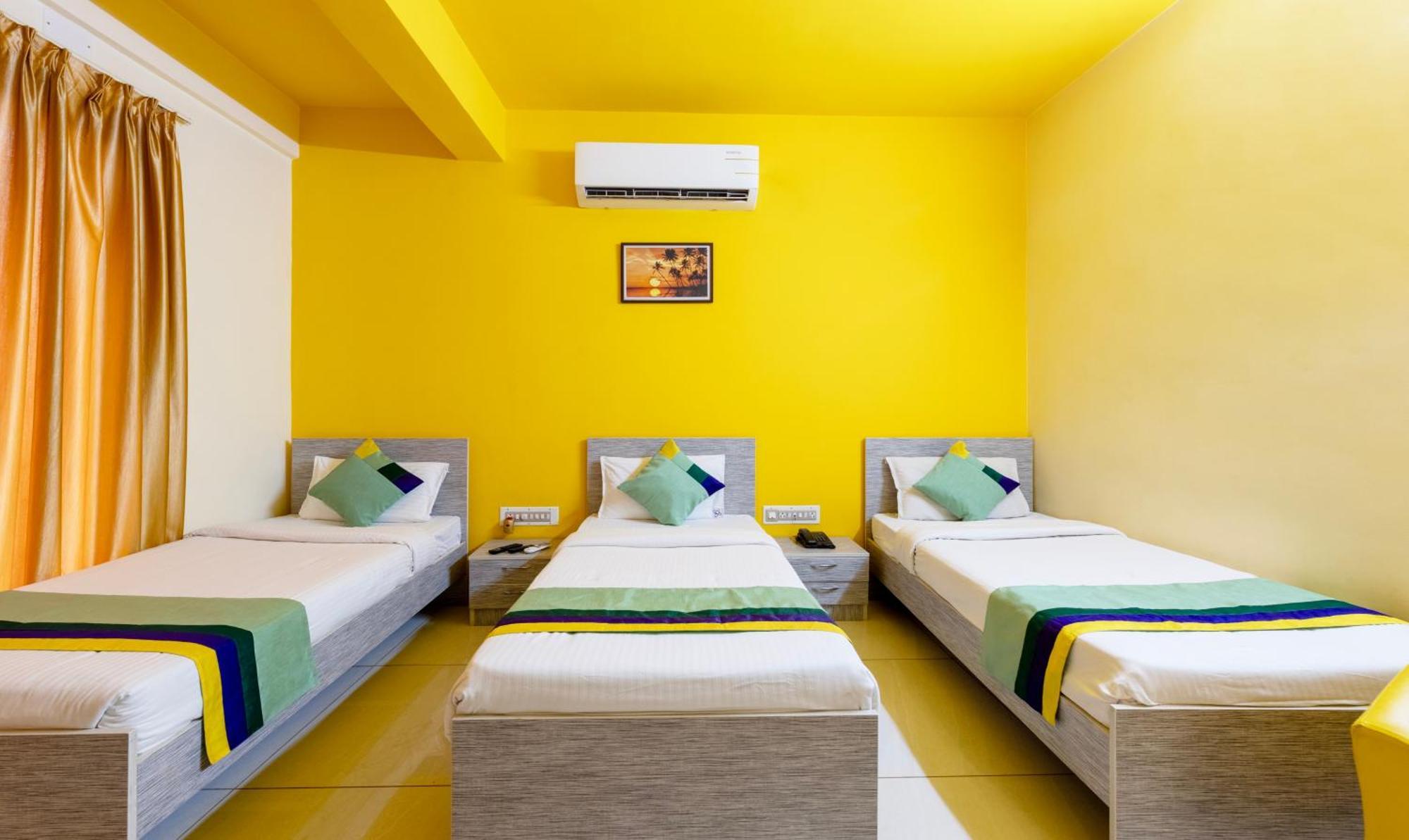 Treebo Four Seasons Hotel Мисор Екстериор снимка