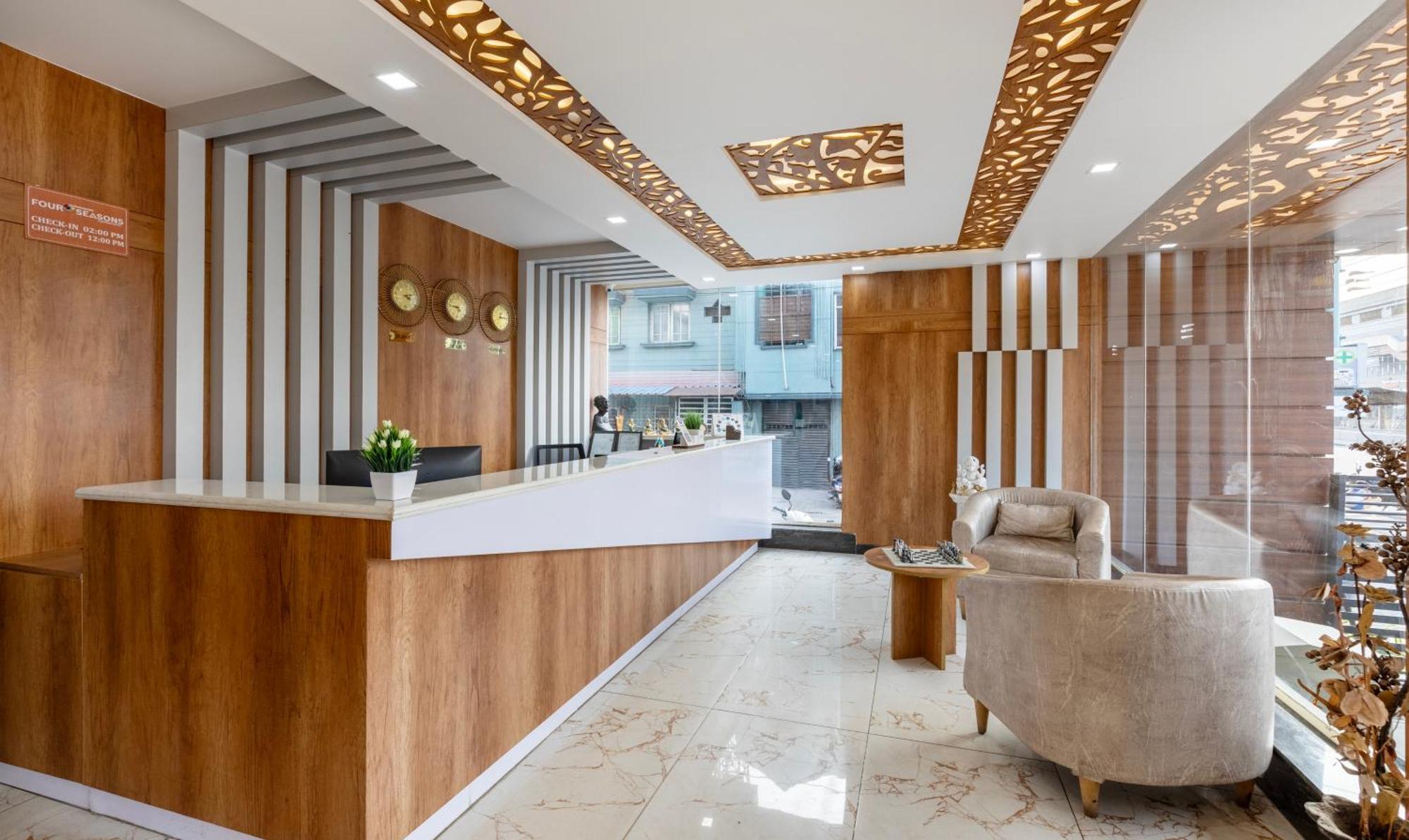 Treebo Four Seasons Hotel Мисор Екстериор снимка