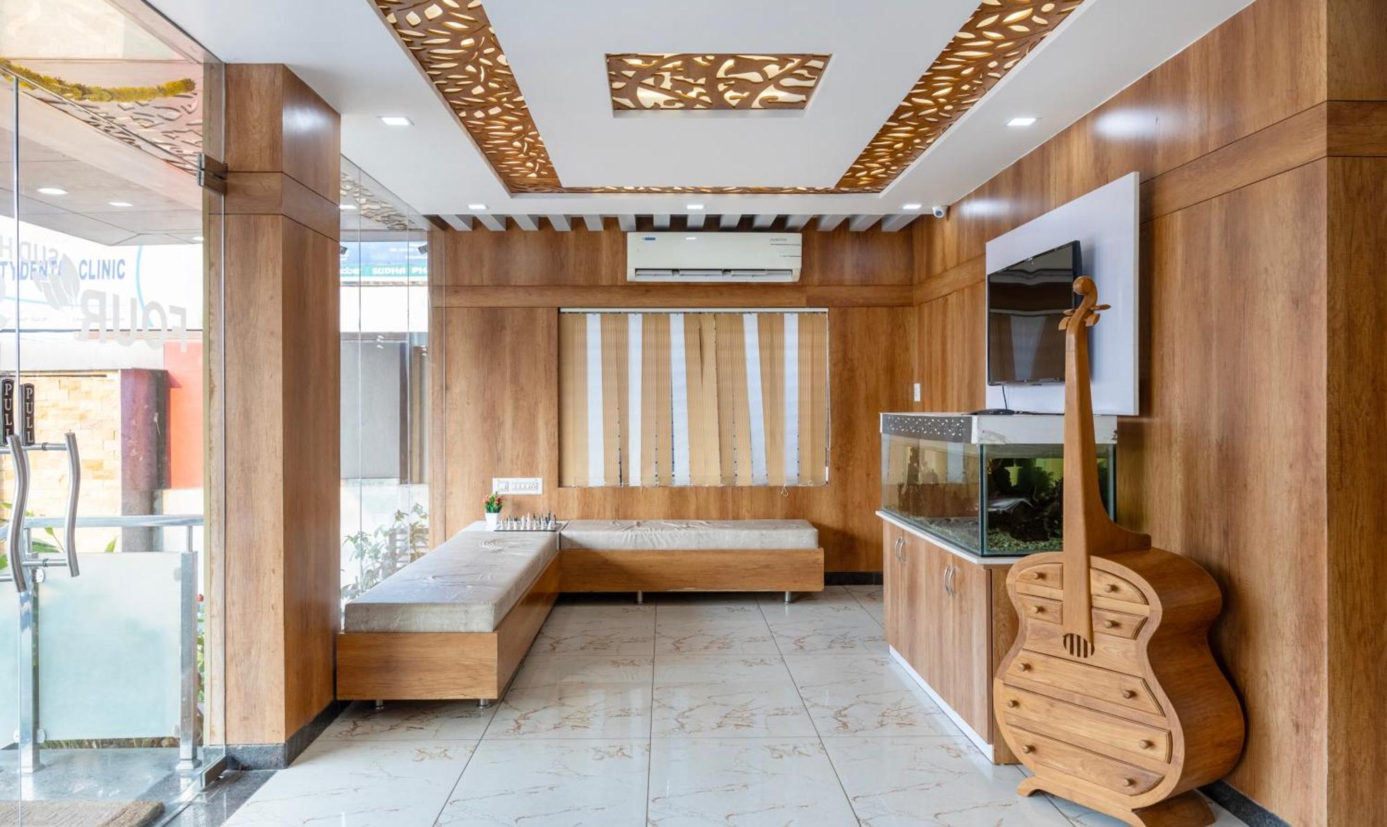 Treebo Four Seasons Hotel Мисор Екстериор снимка
